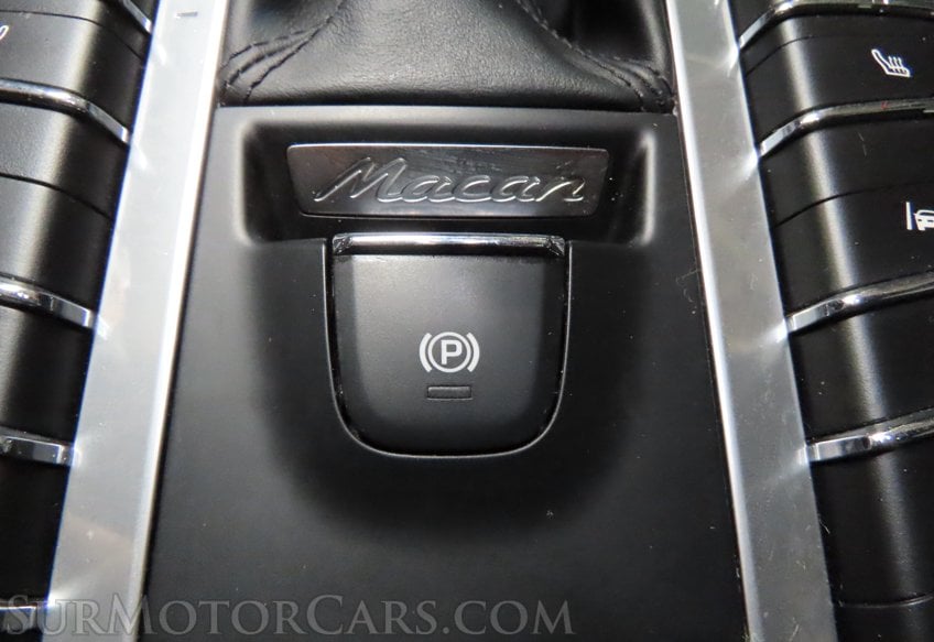 2019 Porsche Macan - Image 15