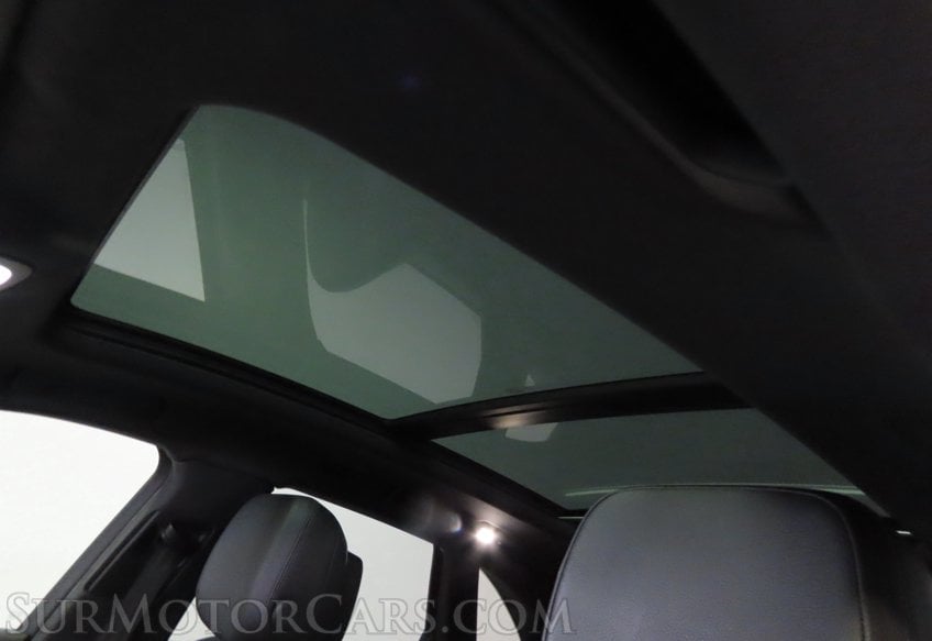 2019 Porsche Macan - Image 30