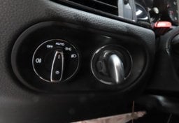 2019 Porsche Macan - Image 27