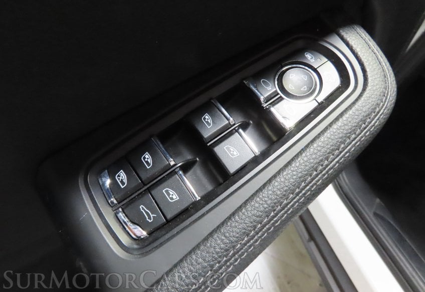 2019 Porsche Macan - Image 29