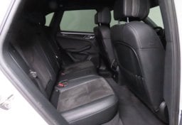 2019 Porsche Macan - Image 48