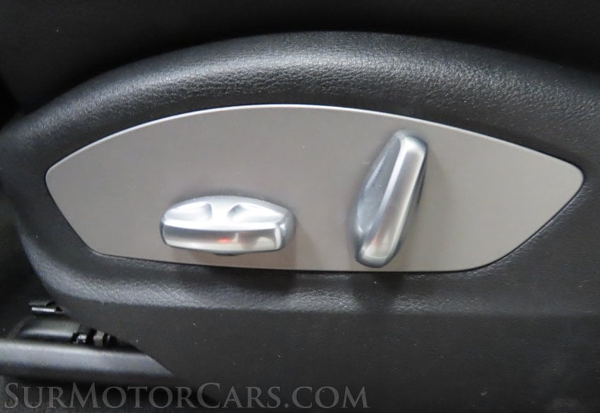 2019 Porsche Macan - Image 31