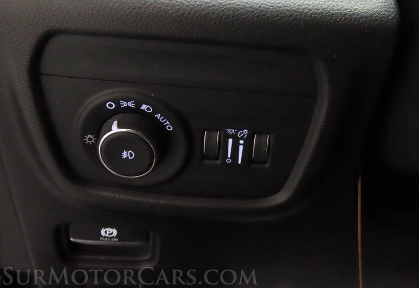 2023 Jeep Grand Cherokee Limited L - Image 43