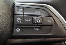 2023 Jeep Grand Cherokee Limited L - Image 35