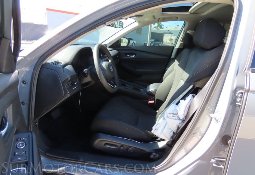 2025 Honda Accord SE - Image 20