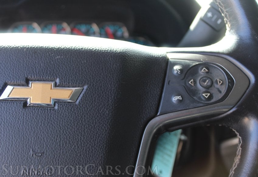 2018 Chevrolet Silverado 1500 4x4 LT - Image 38