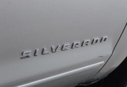 2018 Chevrolet Silverado 1500 4x4 LT - Image 26