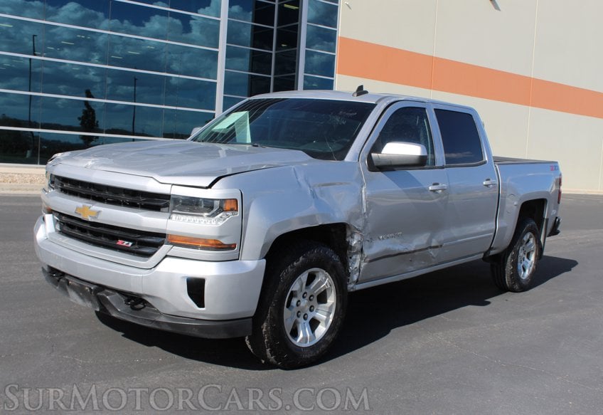 2018 Chevrolet Silverado 1500 4x4 LT - Image 4