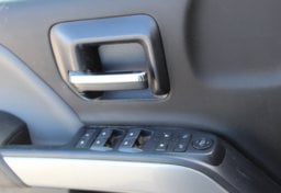 2018 Chevrolet Silverado 1500 4x4 LT - Image 33