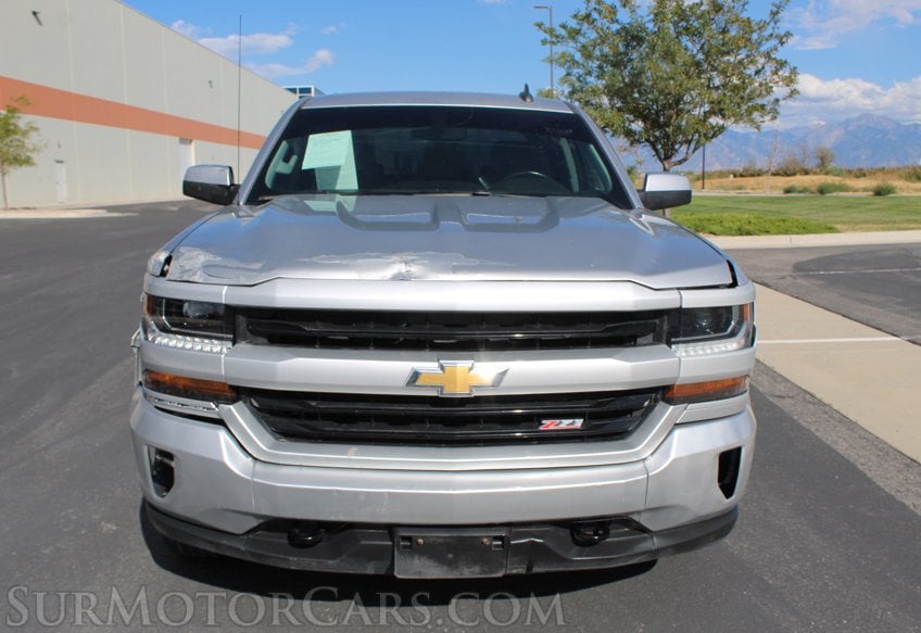 2018 Chevrolet Silverado 1500 4x4 LT - Image 12