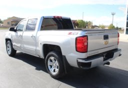 2018 Chevrolet Silverado 1500 4x4 LT - Image 6