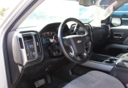 2018 Chevrolet Silverado 1500 4x4 LT - Image 35