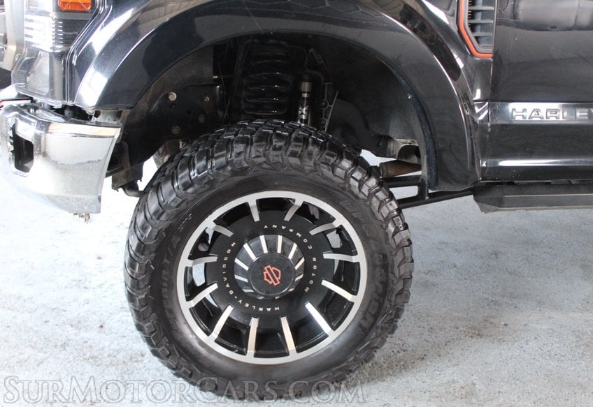 2021 Ford F-250 Super Duty Harley davidson - Image 27