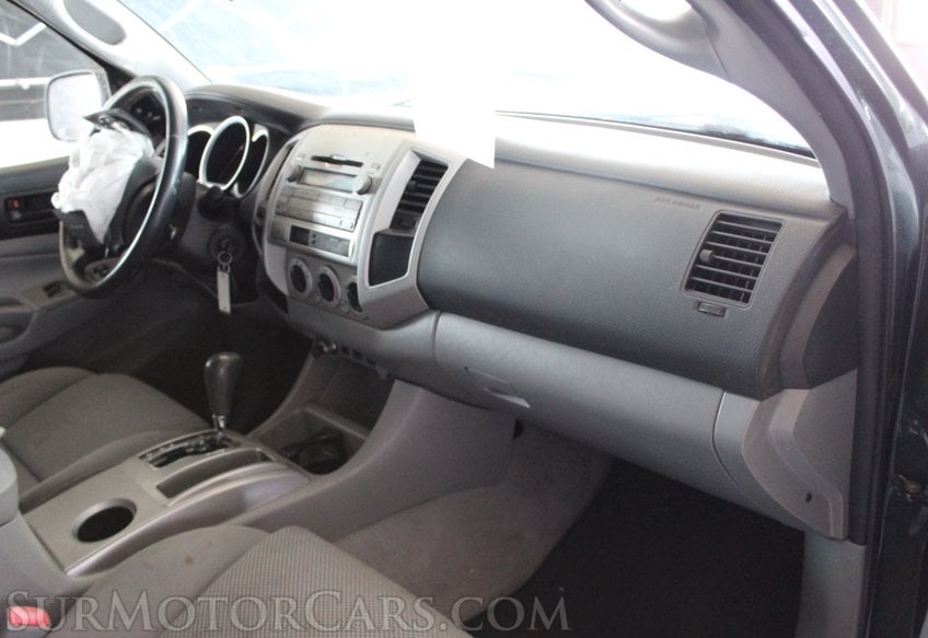 2009 Toyota Tacoma - Image 29