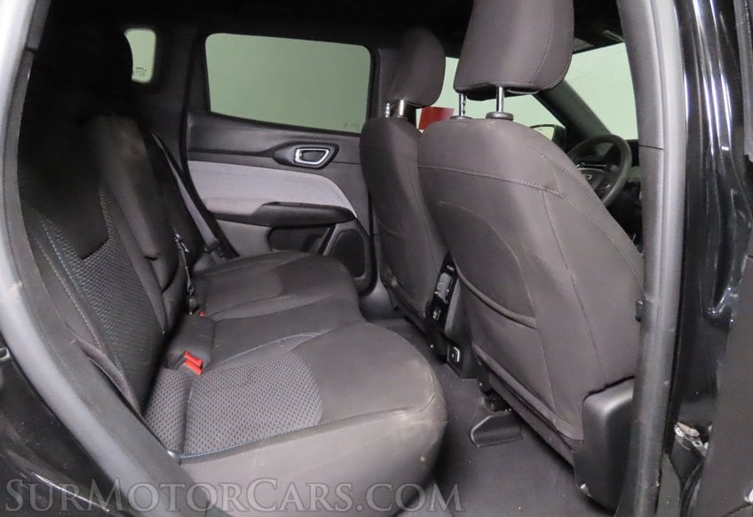 2025 Jeep Compass Sport - Image 34