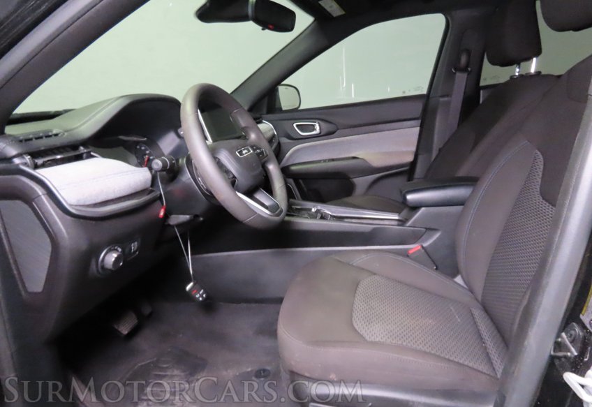 2025 Jeep Compass Sport - Image 46