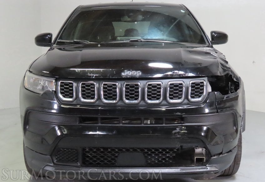 2025 Jeep Compass Sport - Image 12