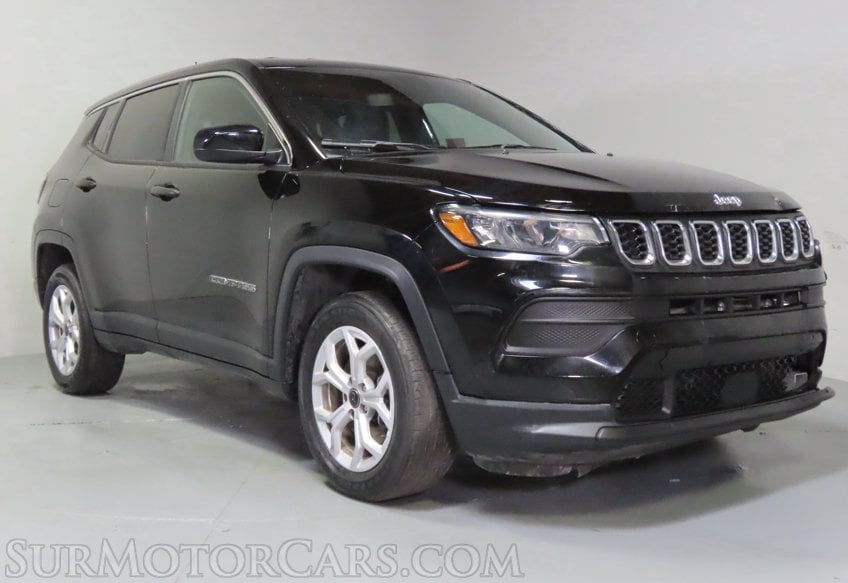 2025 Jeep Compass Sport - Image 3