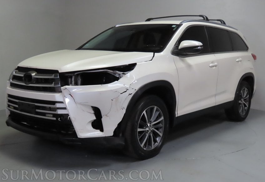 2019 Toyota Highlander XLE - Image 4