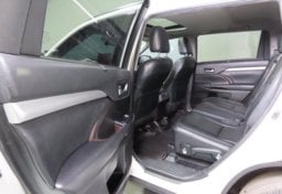 2019 Toyota Highlander XLE - Image 26