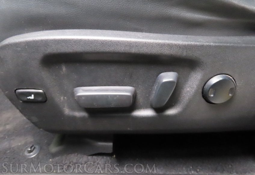 2019 Toyota Highlander XLE - Image 34