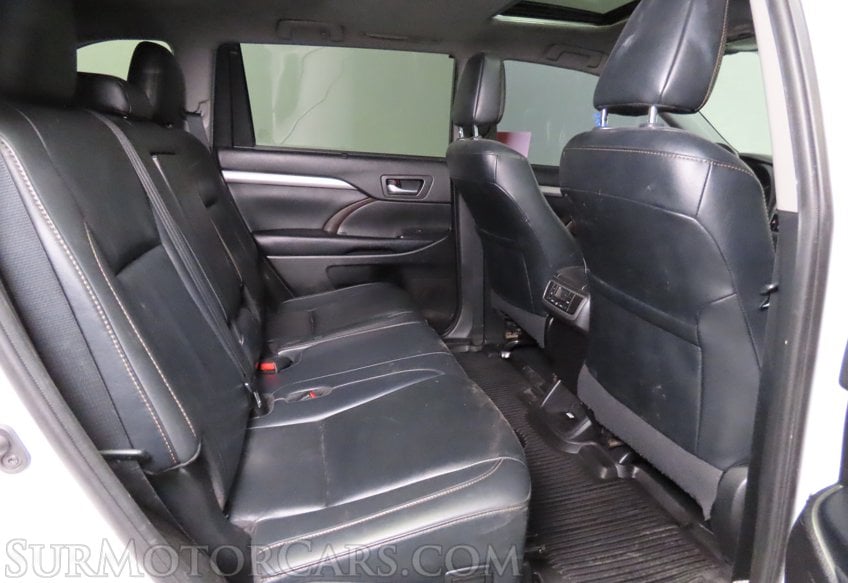 2019 Toyota Highlander XLE - Image 49