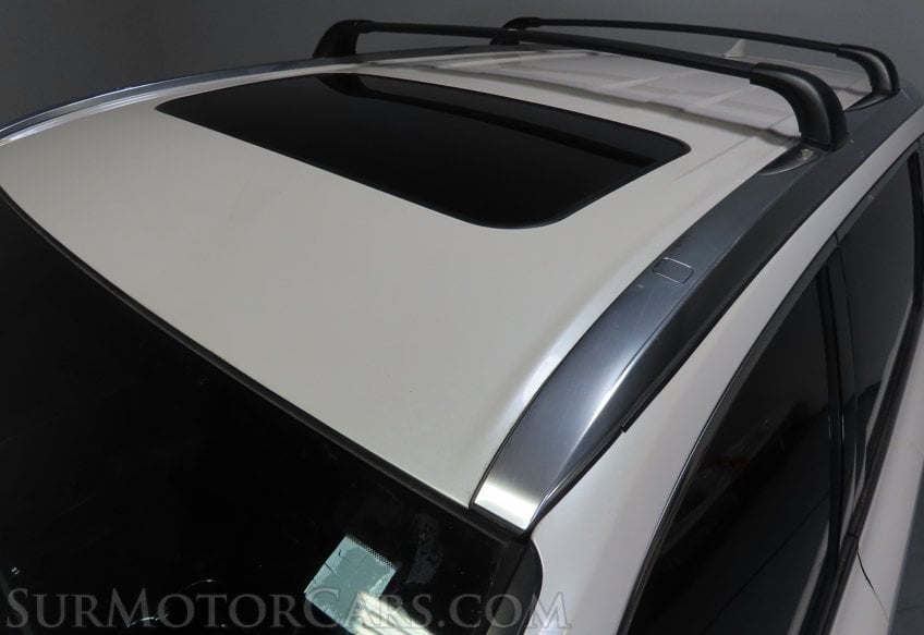 2019 Toyota Highlander XLE - Image 13