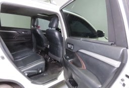 2019 Toyota Highlander XLE - Image 47