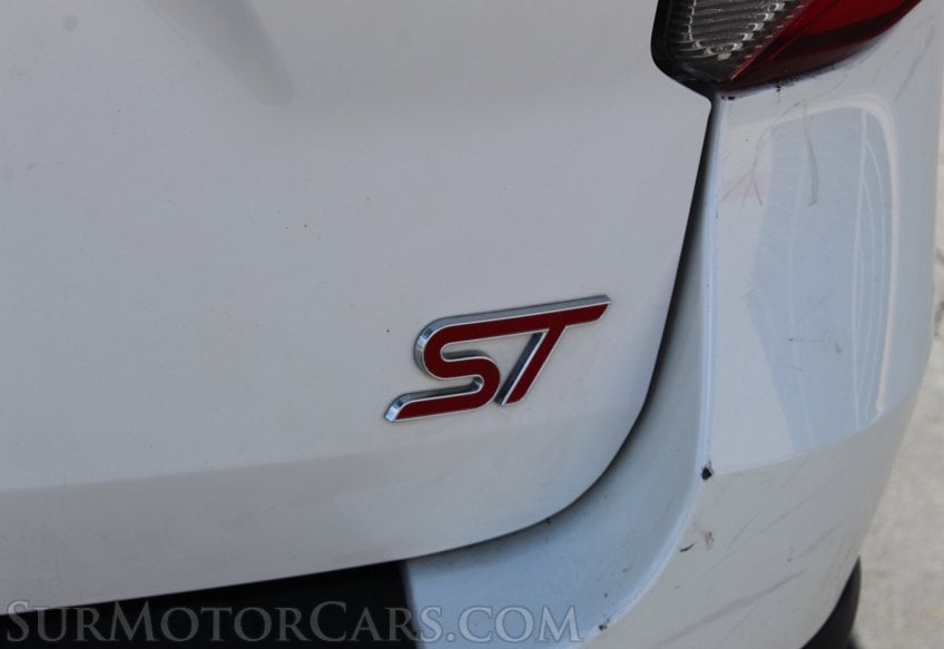 2022 Ford Explorer ST - Image 23