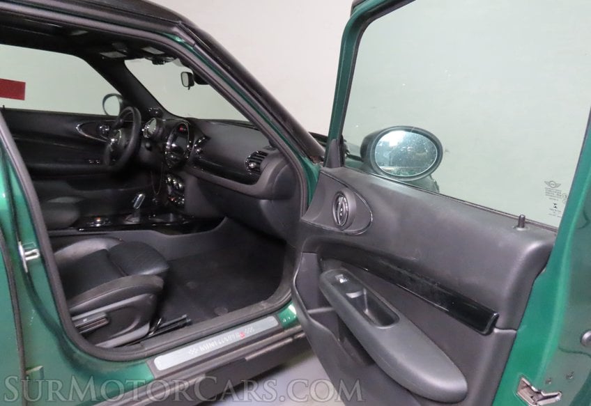 2020 Mini Clubman Cooper S - Image 30