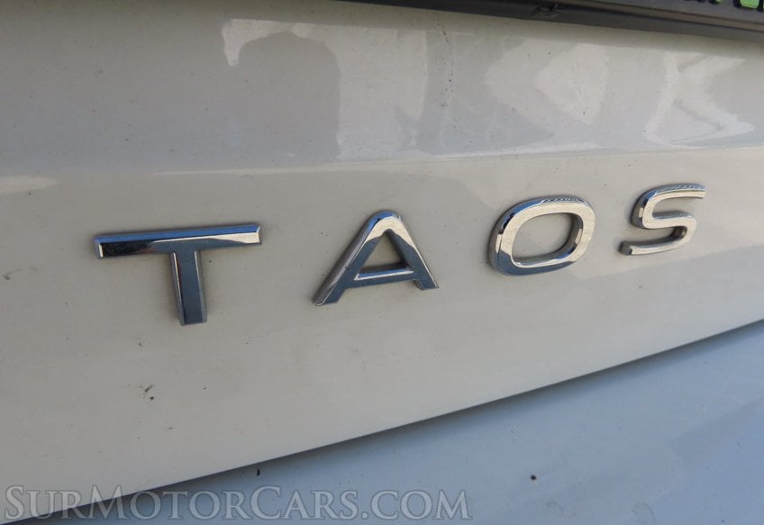 2023 Volkswagen Taos SE - Image 16