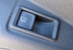 2023 Volkswagen Taos SE - Image 41