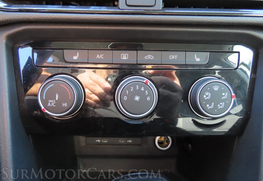 2023 Volkswagen Taos SE - Image 36