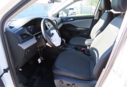 2023 Volkswagen Taos SE - Image 21