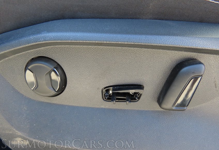 2023 Volkswagen Taos SE - Image 42