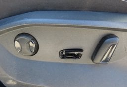 2023 Volkswagen Taos SE - Image 42