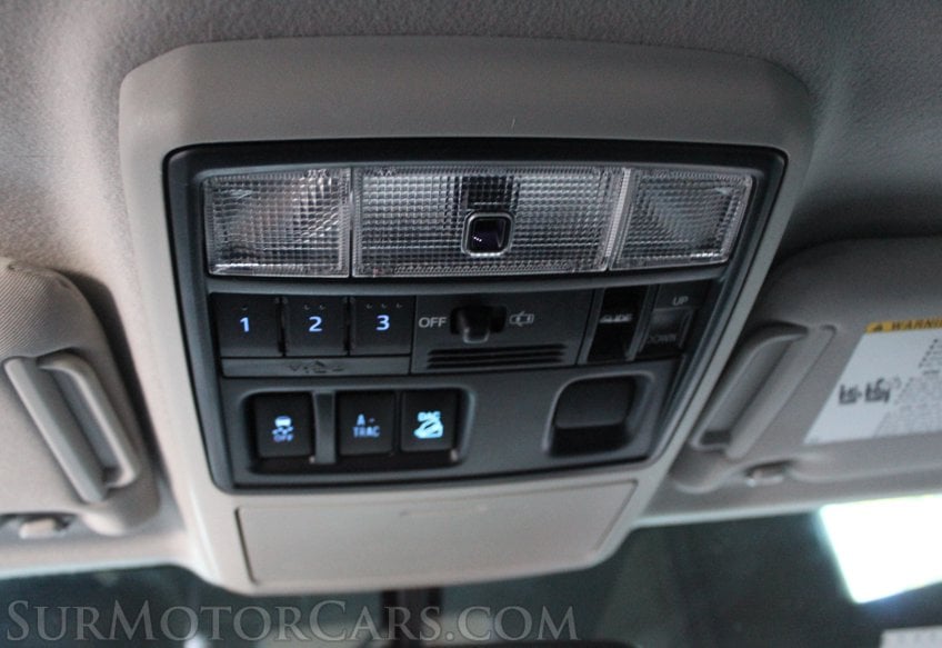 2017 Toyota 4Runner - Image 33
