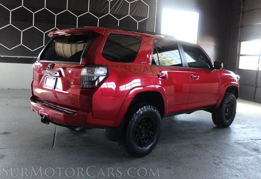 2017 Toyota 4Runner - Image 4