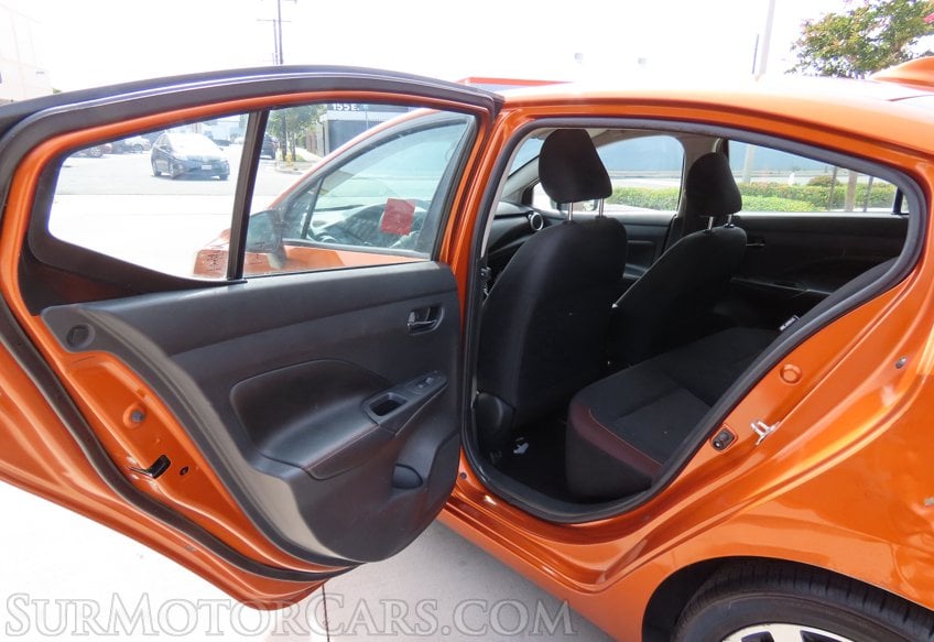 2022 Nissan Versa SR - Image 22