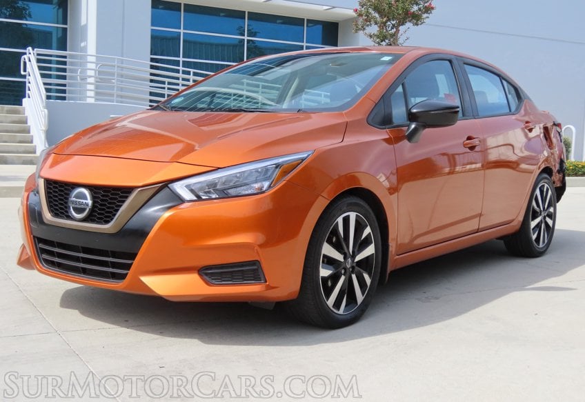 2022 Nissan Versa SR - Image 4
