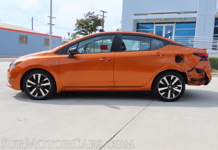 2022 Nissan Versa SR - Image 6
