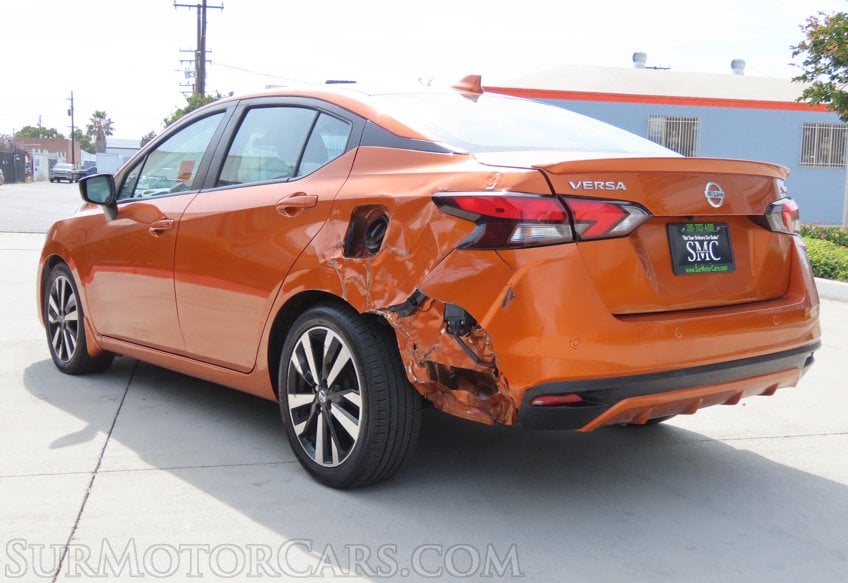 2022 Nissan Versa SR - Image 10
