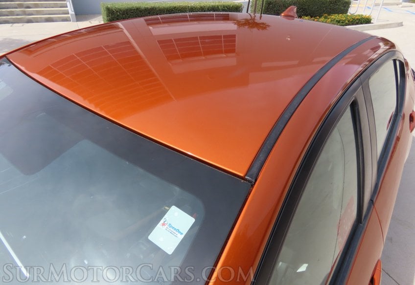 2022 Nissan Versa SR - Image 14