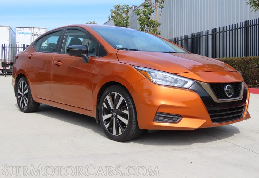 2022 Nissan Versa SR - Image 3