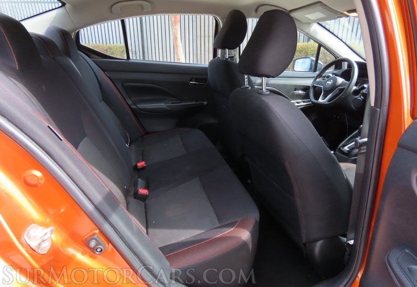 2022 Nissan Versa SR - Image 27