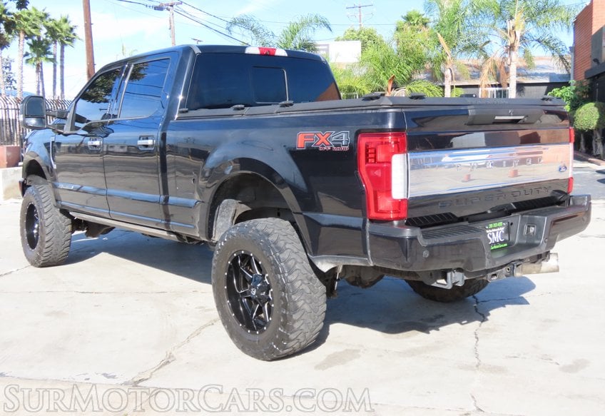 2019 Ford F-250 Super Duty Limted - Image 8