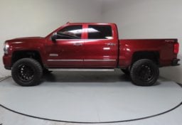 2017 Chevrolet Silverado 1500 High Country - Image 6