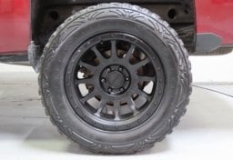 2017 Chevrolet Silverado 1500 High Country - Image 22