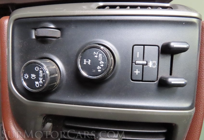 2017 Chevrolet Silverado 1500 High Country - Image 46