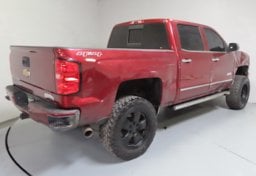 2017 Chevrolet Silverado 1500 High Country - Image 7